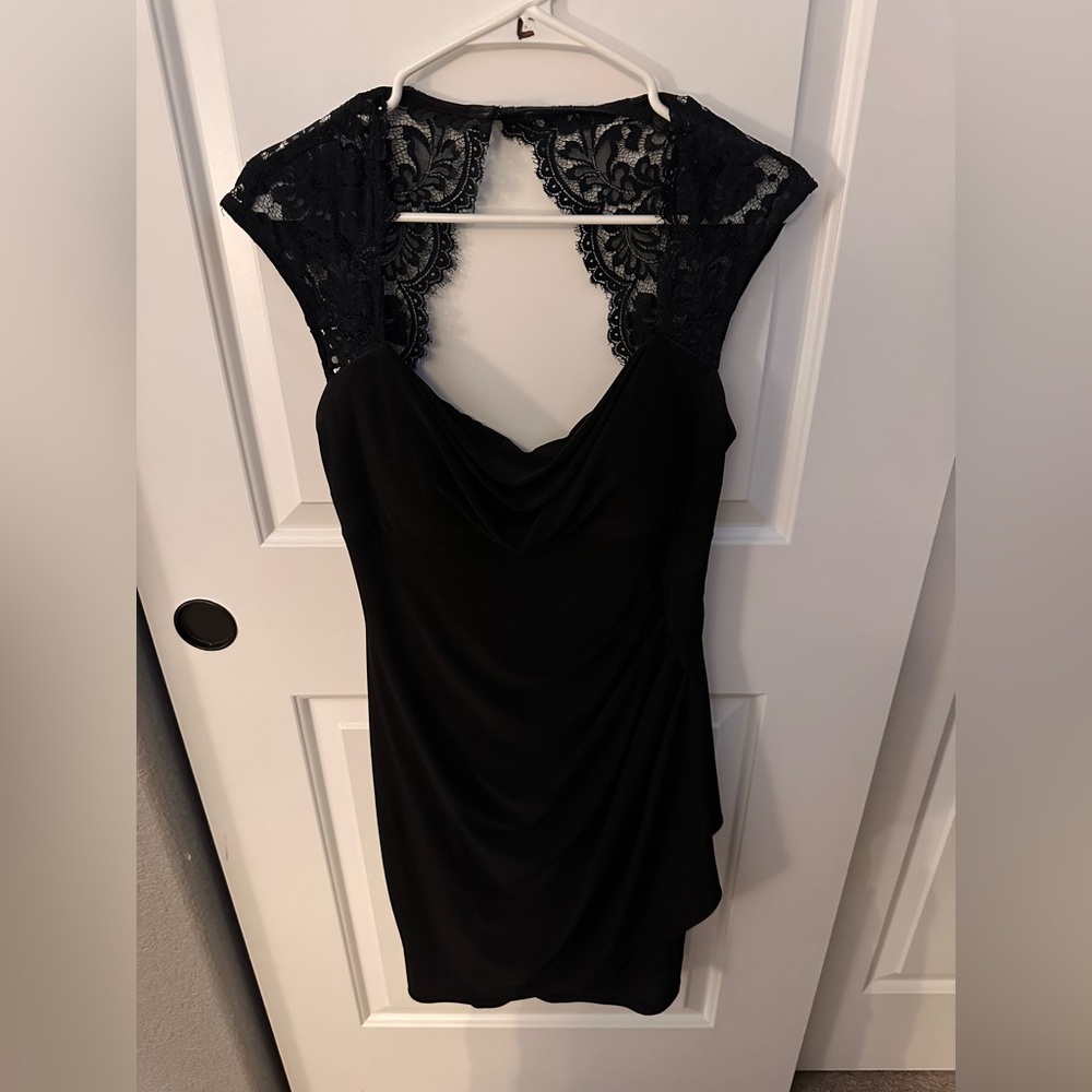 Xscape size 10 black dress w/ lace top built in bra